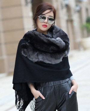 Cashmere Cape with Rex Rabbit Fur Trim