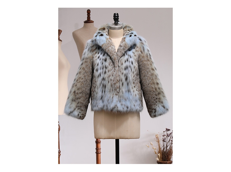 Cropped Lynx Fur Jacket 259 Details 3
